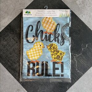 NWT - Evergreen appliqué Garden Flag - “Chicks Rule” Blue and yellow